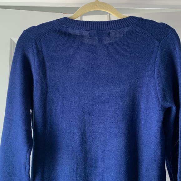 NWT Banana Republic Crew Neck Sweater - Picture 9 of 13